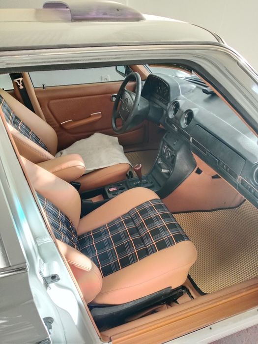 Продаётся Mercedes W 123 в отличном состоянии