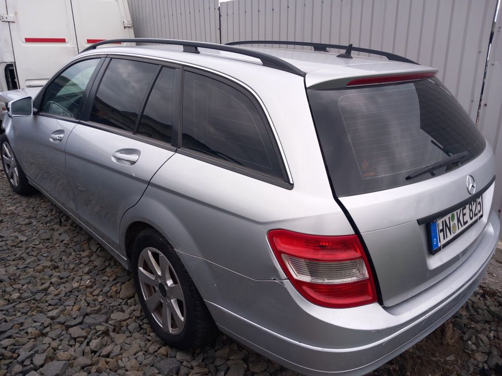 Piese Mercedes C class w204
