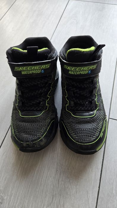Ghetute Skechers marimea 30