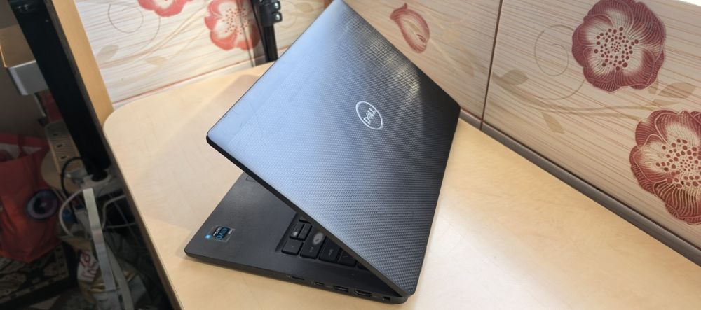 Laptop Dell Latitude 7420_i7 gen 11 vPRO_16GB LPDDR4X_512GB_