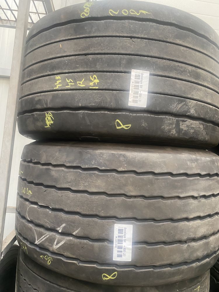 445/45/19.5  Michelin Dunlop