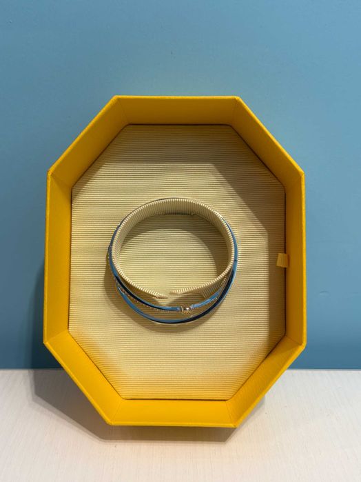 Swarovski гривна