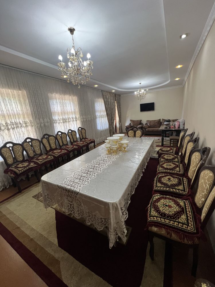 Medgaradok va yangi toshmi ortasida yaxshi maxallada xovli sotiladi