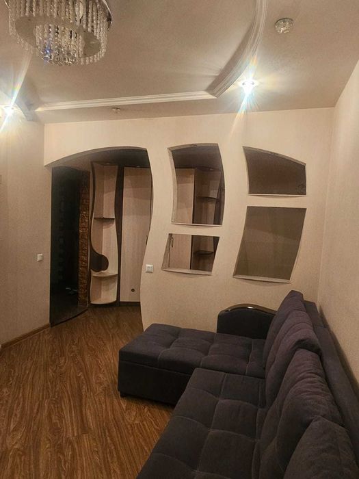 Однокомнатная в Центре возле Коктобе