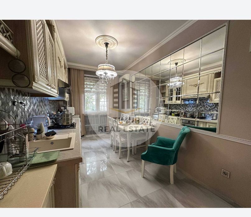 Квартира Максим Горький 4/3/5 Художники  78м2 Евроремонт