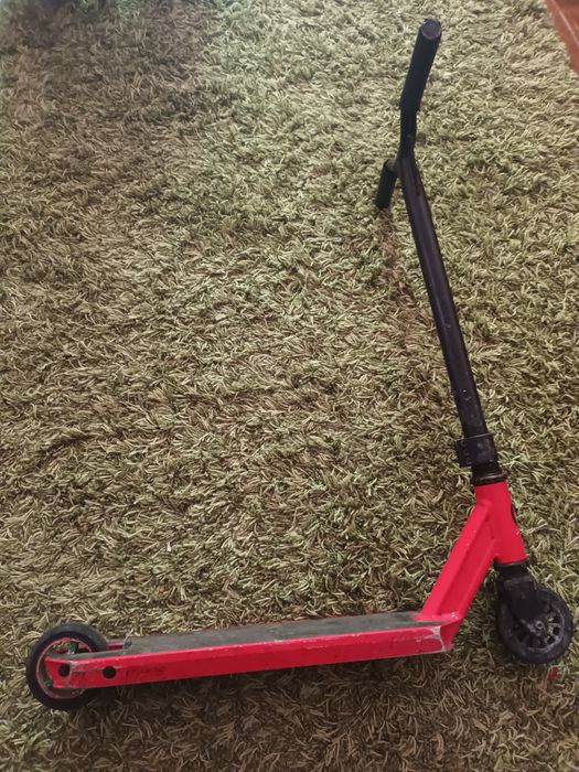 Vând  trotineta  freestyle