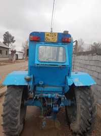 Traktor T 28 holati ideal