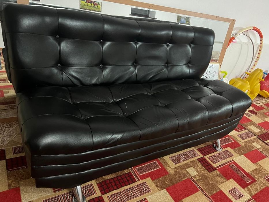 Мягкая мебель диван кожаный