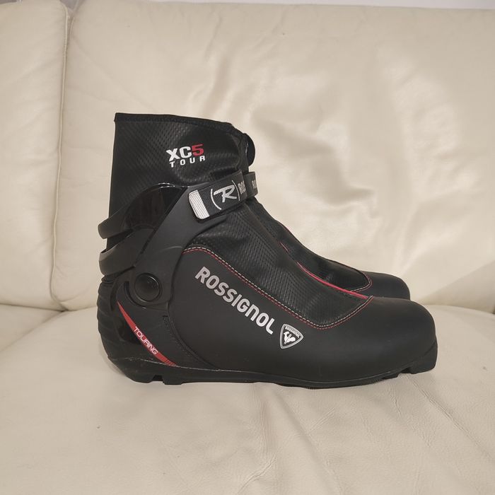 Clăpari Rossignol Nr 44 ( 42 43 real ) schi ski fond