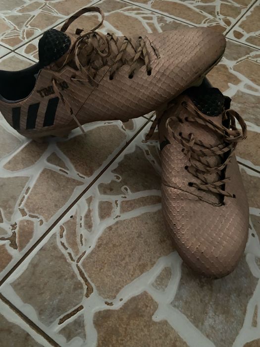 Ghete fotbal Adidas
