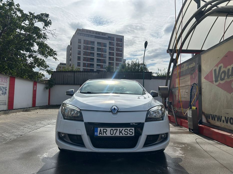 Renaul Megane masină cochetă
