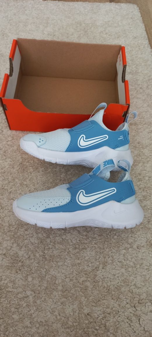 Детски маратонки NIKE