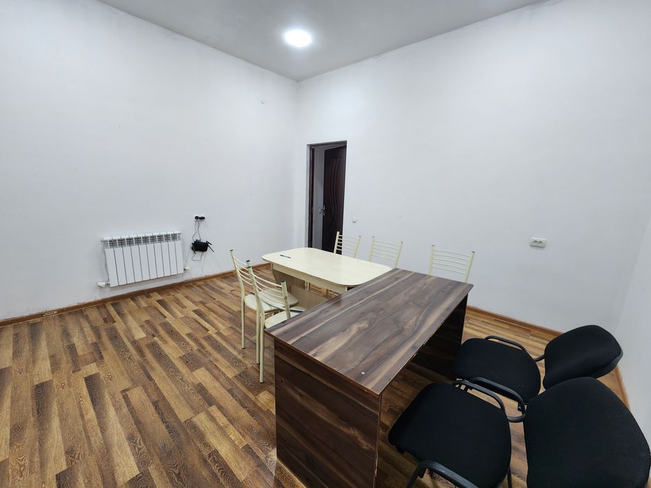 УРДУни ёнбош кучасинда хоналар арендага барилади