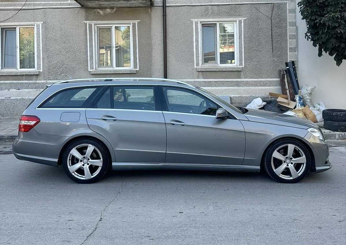 Mercedes-Benz  E 300 Bluetec Hybrid  AMG Pack