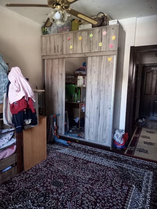 Sergeli 7A 4-metro bekati 2/2/7 Sotiladi