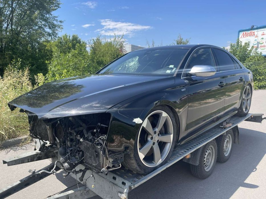 Audi S8 D4 4.0 TFSI на части  АУДИ S8