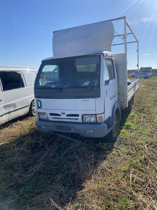 Dezmembrez nissan cabstar 120 cp / 130 cp
