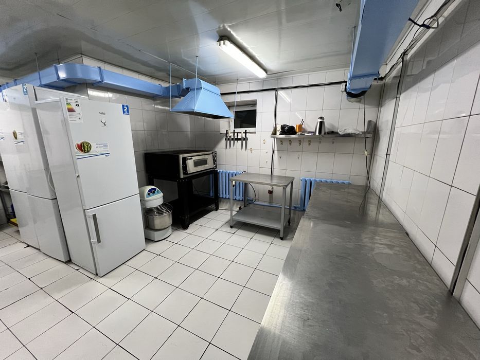 Сдаётся в аренду на длительный срок полностью оборудованное помещение