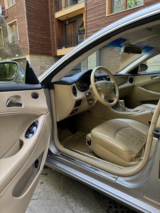 Mercedes-Benz CLS 320