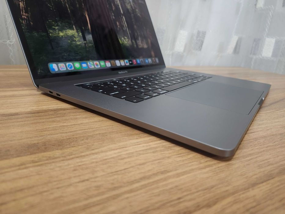 MacBook Pro 2019