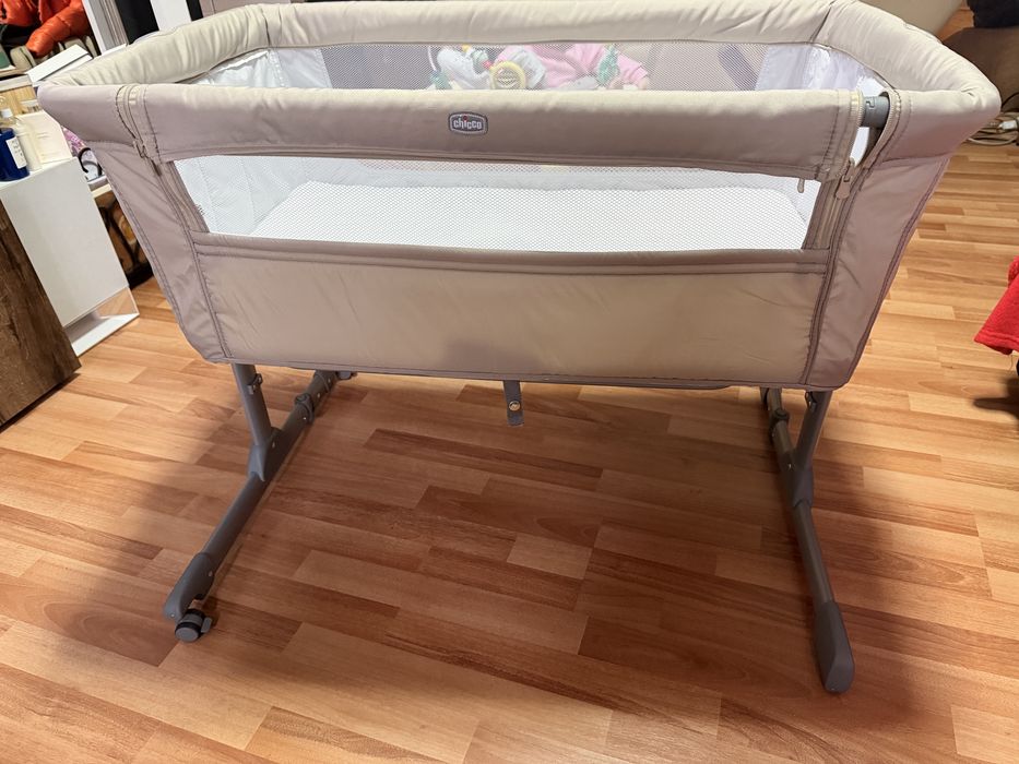 Vand patuț chicco co-sleeper next2 me+ carusel muzical
