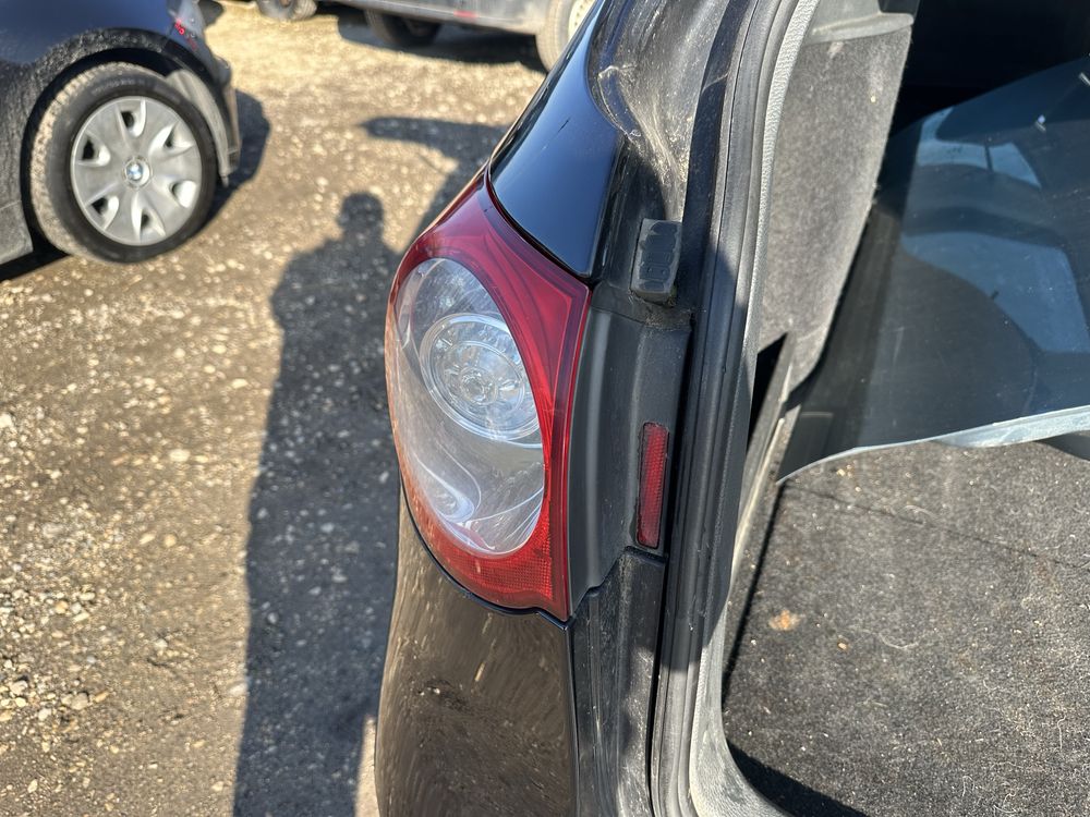 Ляв външен стоп за VW Passat 6 комби!!!