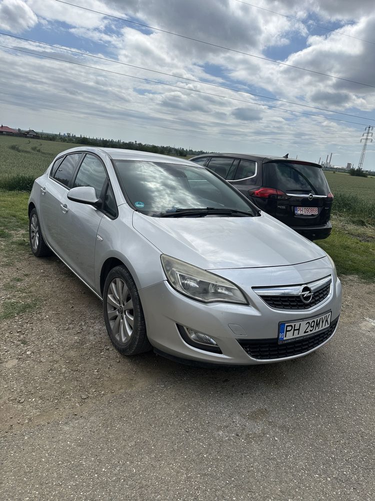 Opel Astra J 1,7CDTI 110cp