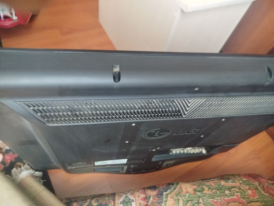 Televizor lg 32 dyum