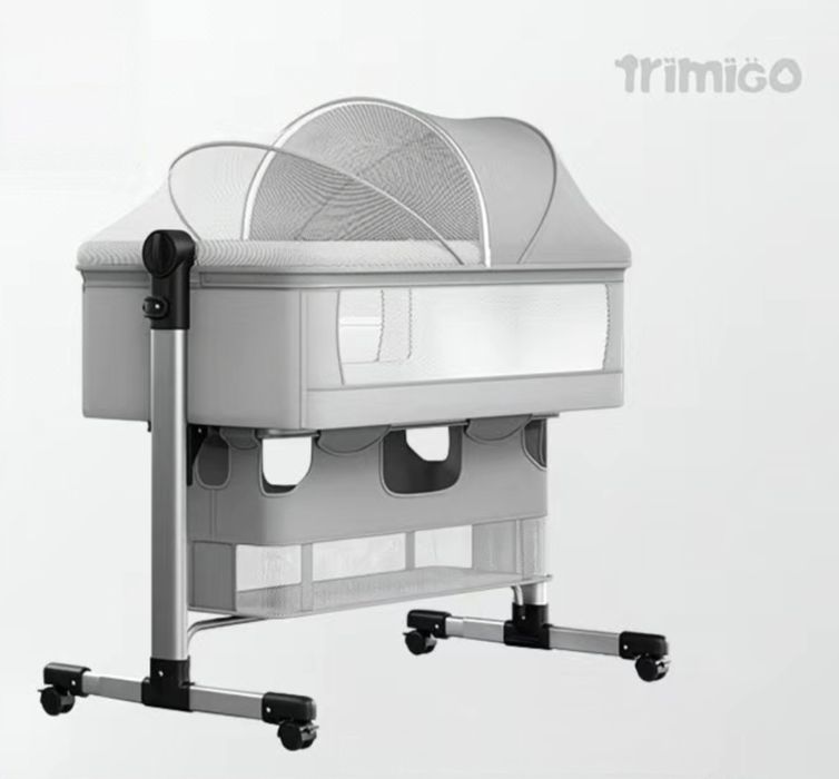 Продам практически новую кровать-манеж