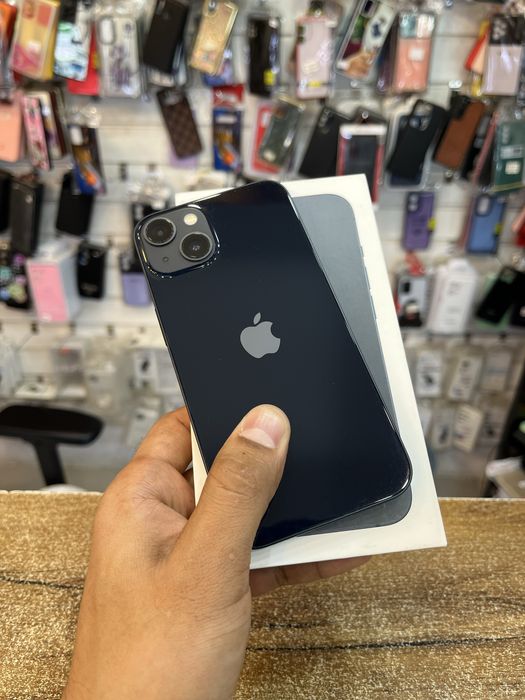 Продам iPhone 13 128GB