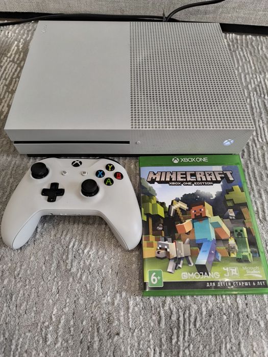Игровая приставка XBOX One S