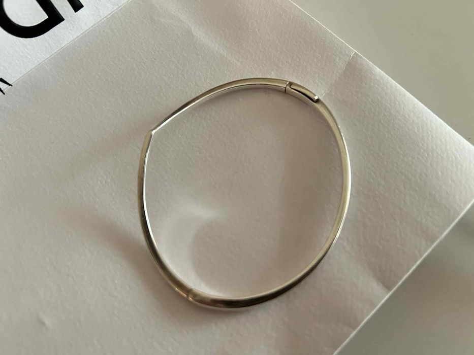 Твърда гривна Pandora