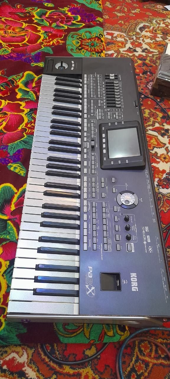 Korg Pa 3 holati yangi