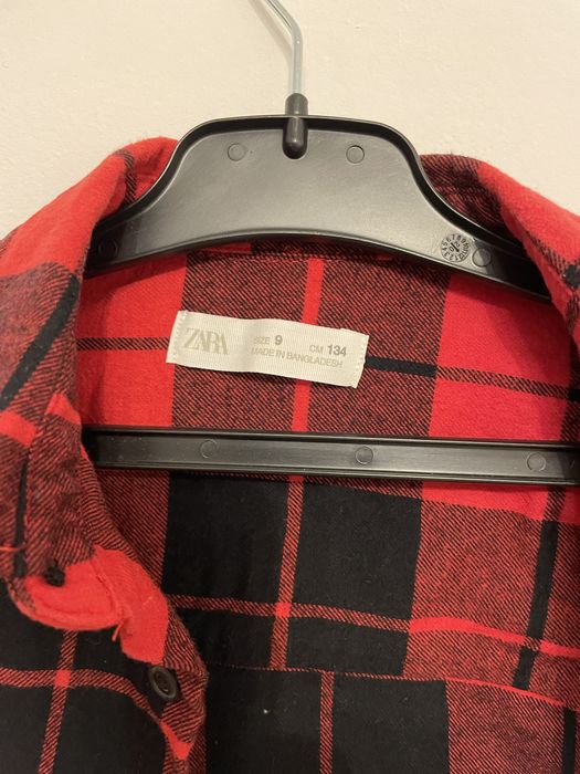 Vand camasa Zara pentru copii (134 cm 8-9 ani)