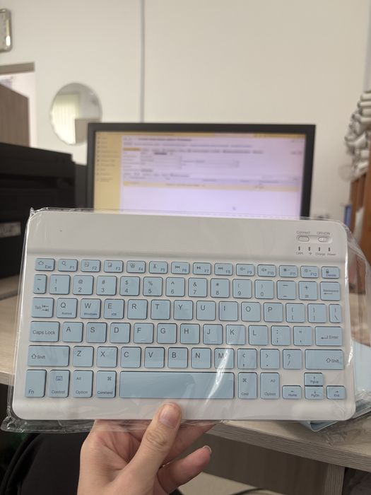 Продаю клавиатуру