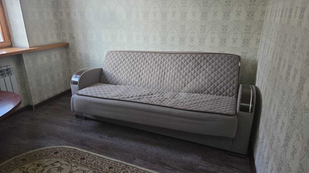 раскладывающийся диван с креслом