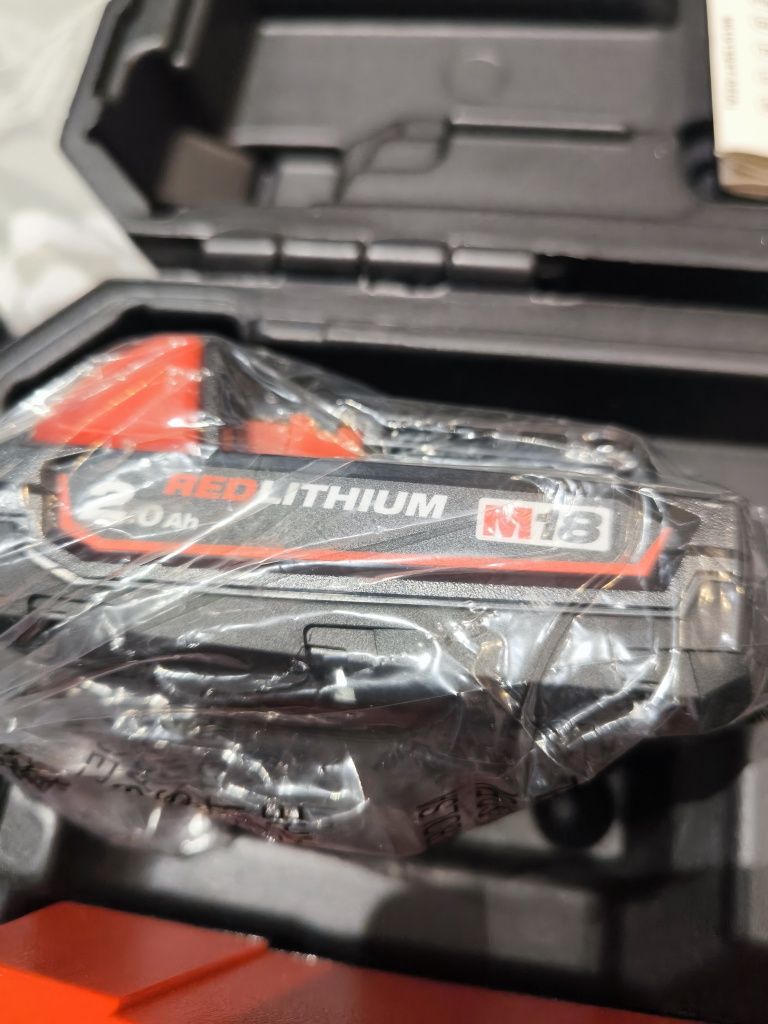 Винтоверт Milwaukee 18v M18 CBLPD