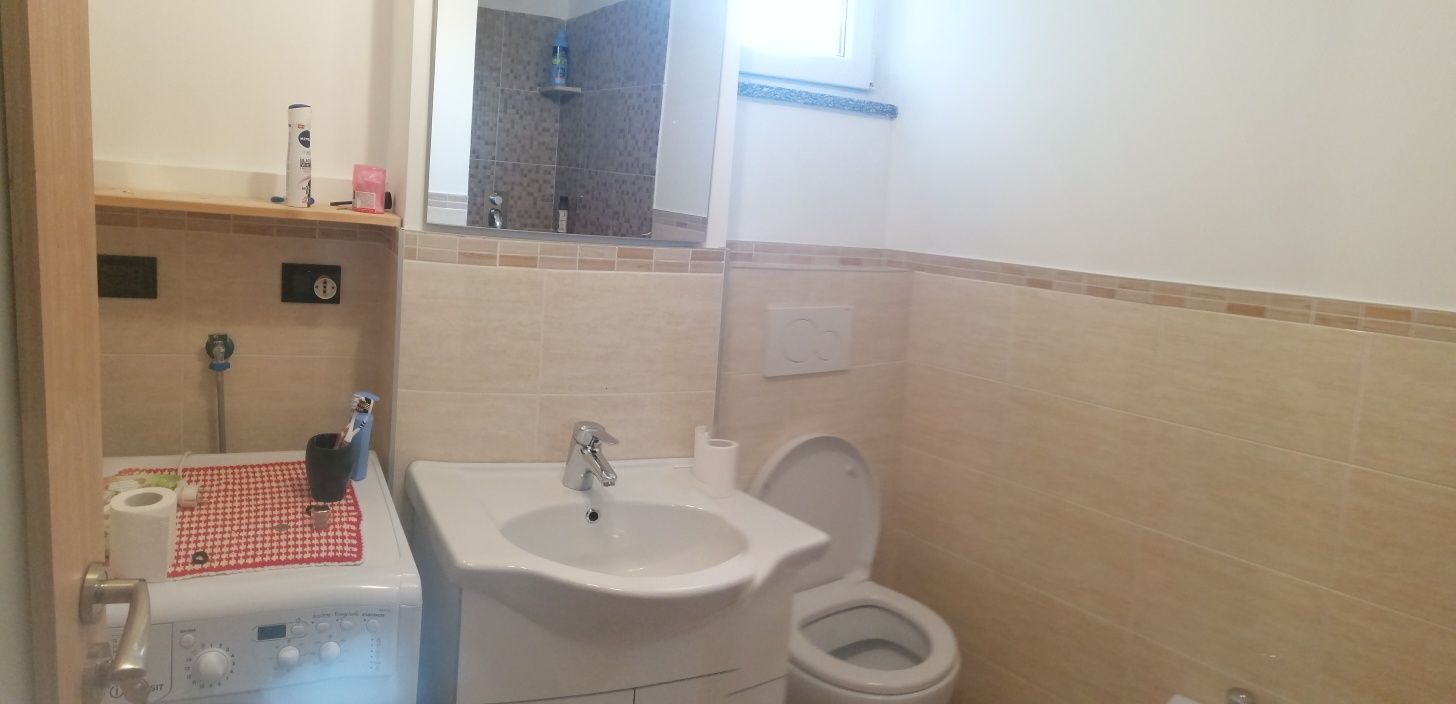 Vand apartament cu 2 camere Mărăței