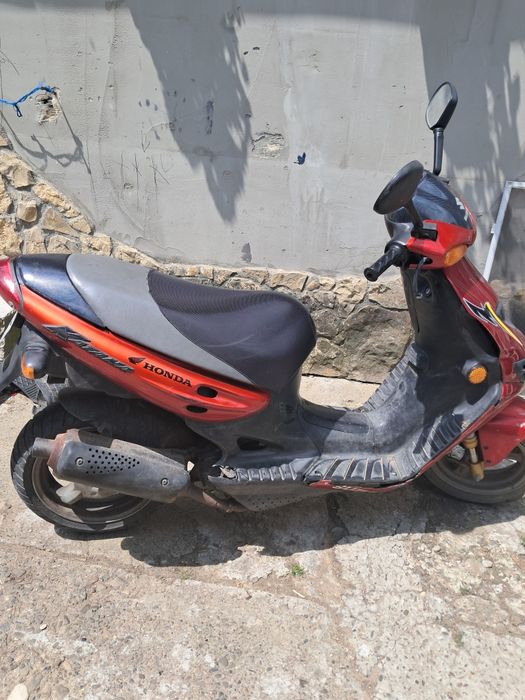 Vand scuter suzuki katana
