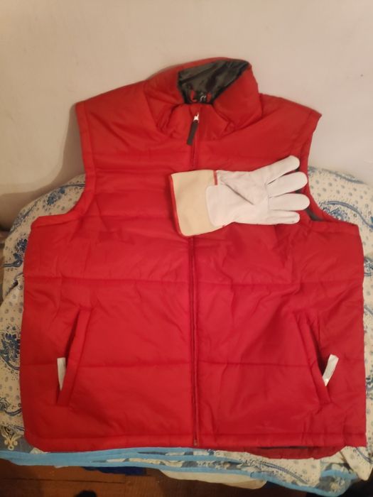 Безрукавка мужская