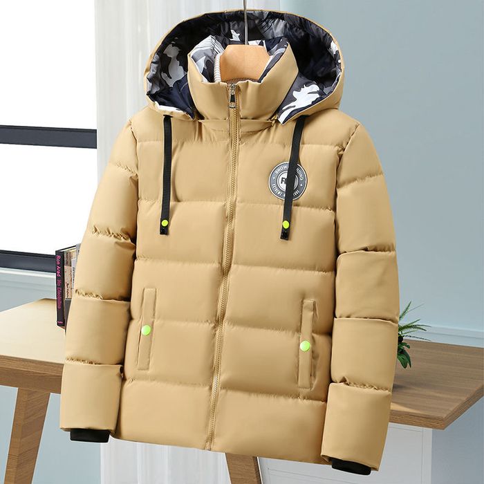 Qishgi bollar va qizla uchun kurtkalar sifati bombaa