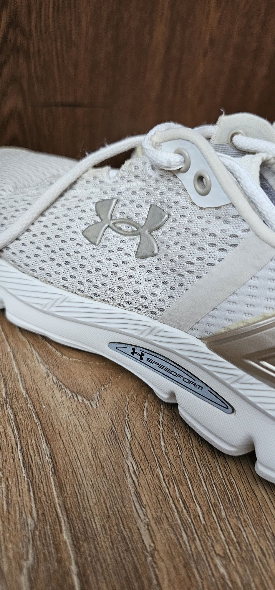 Дамски маратонки Under Armour