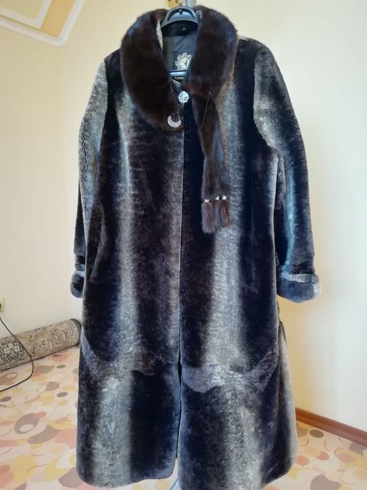 Продаётся мутоновая шуба