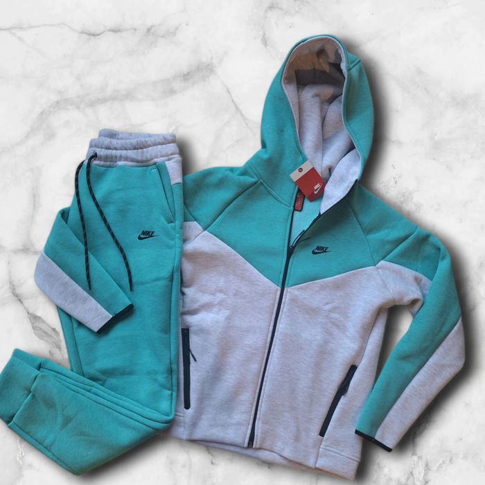 Ватирани дамски екипи