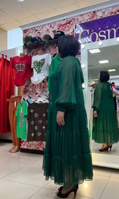 Продам женскую одежду