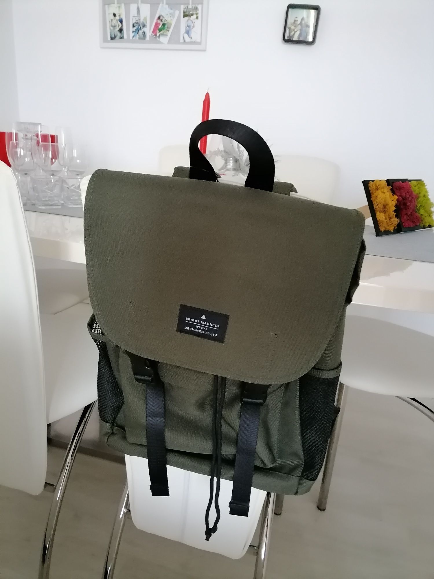 Vând rucsac fashion /sport ,produs nou nouț, produs de