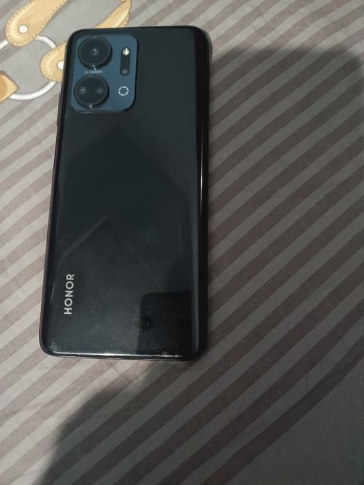 Срочно продам сот.телефон HONOR