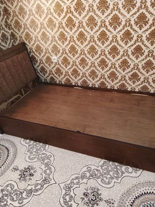 Yotoqxona uchun mebl shkaf