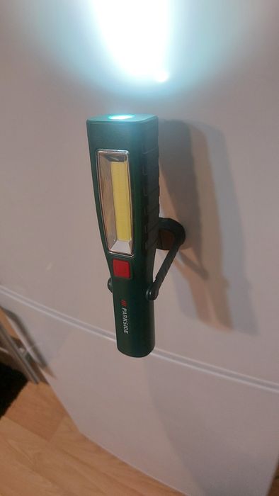 Lanterna Parkside pe baterii cu baterii incluse 2 funtii