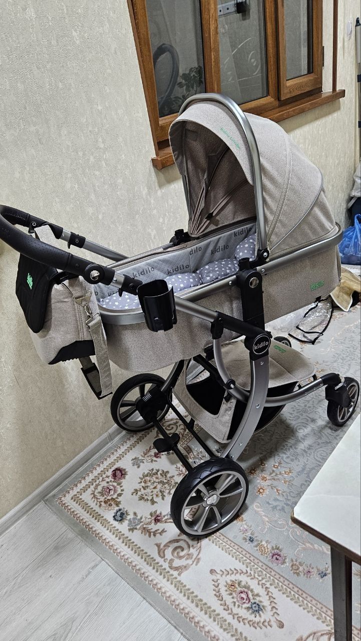 Коляска Kidilo 2в1